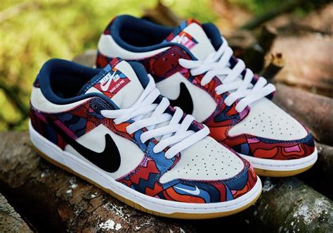 Nike sb parra dunk